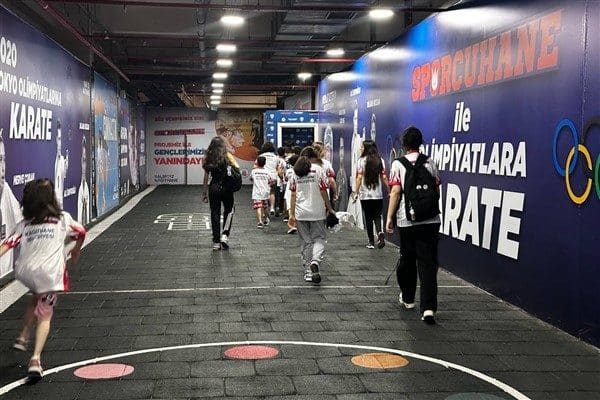 Toplam 22 farklı branşta düzenlenecek eğitimlerde çocuklar hem bedensel hem