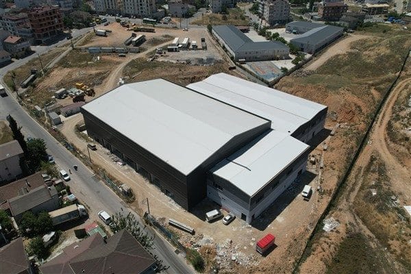 Atatürk Mahallesi’nde 5 dönümlük arazi üzerine inşa edilen ve kaba