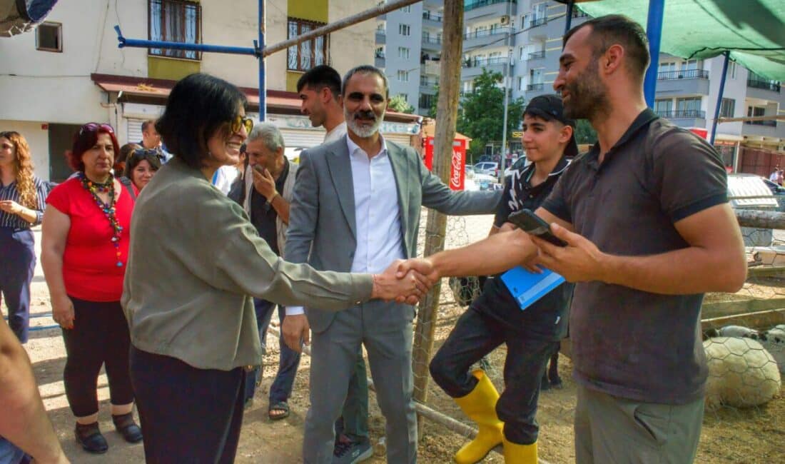 Belediye yetkililerinden alınan bilgiye göre, eş başkanlar ziyaretleri sırasında kurban