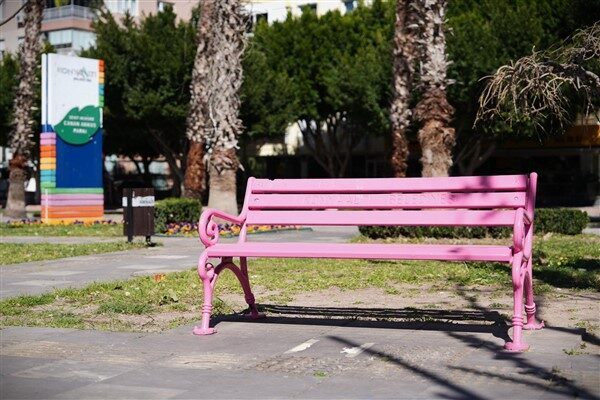 Konyaaltı Belediye Başkanı Cem Kotan’ın talimatıyla, parklarda ailelerin rahat bir