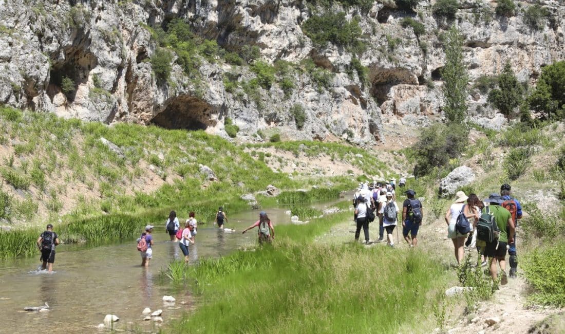 Gençlik ve Spor Hizmetleri Dairesi Başkanlığı koordinesinde “Tarihe, Doğaya, Kültüre Yürüyelim