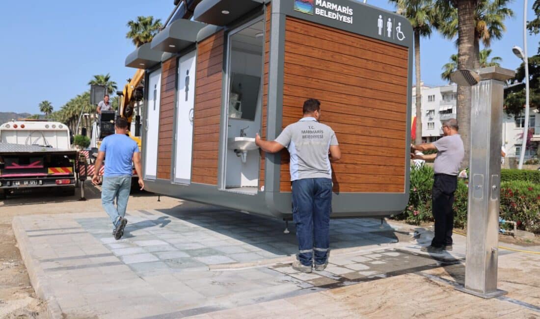 Marmaris Belediyesi, her yıl binlerce yerli ve yabancı turistin denize