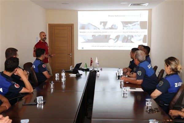 Marmaris Belediyesi ve Marmaris İlçe Emniyet Müdürlüğü iş birliğiyle zabıta