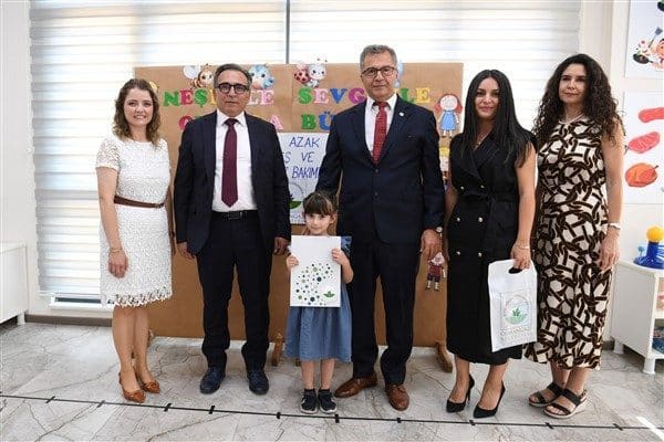 Osmangazi Belediyesi’nin hizmete açtığı Ayça Azak Gündüz Bakımevi ve Çocuk