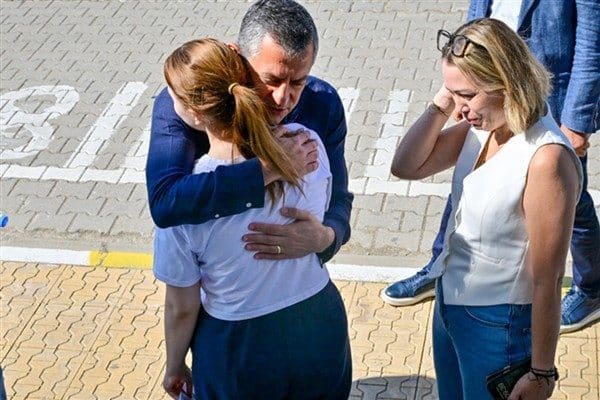 CHP Genel Başkanı Özel, merhum Manisa Büyükşehir Belediye Başkanı Ferdi