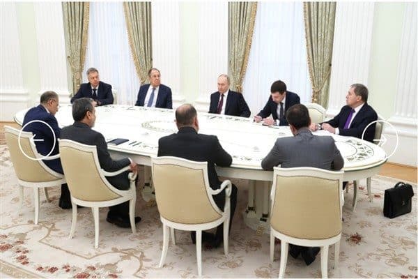 Gerçekleşen toplantıya Rusya'dan Dışişleri Bakanı Sergey Lavrov , Başkan Yardımcısı Yuri Ushakov ve Rusya Federasyonu