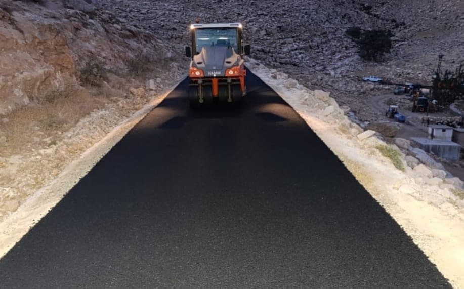 Bu kapsamda, Siirt merkez Ekmekçiler Köyü ile Bayraktepe Köyü arasında