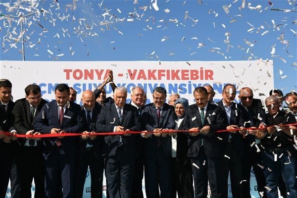 Programa ayrıca; Trabzon Valisi Aziz Yıldırım, Tonya Kaymakamı Timur Büyükçe,