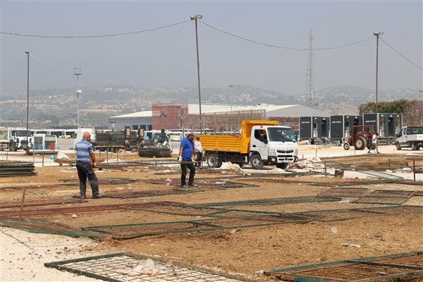 Toroslar Belediyesi Temizlik İşleri ve Fen İşleri Müdürlüğü ekipleri, satış