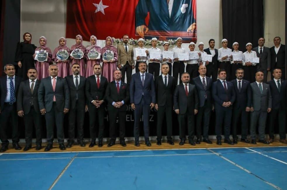 Millî Eğitim Bakanlığı Din Öğretimi Genel Müdürlüğü ile Diyanet İşleri