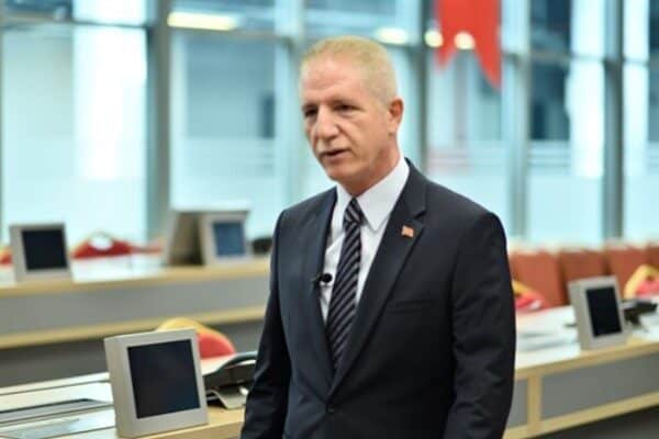 Valimiz Davut Gül, Kurban Bayramı’nın birinci günü Darülaceze'yi ziyaret etti.
