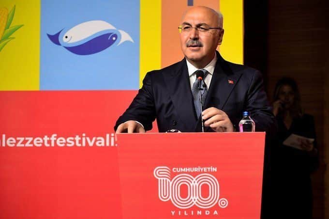 İçeriği ve sunumu titizlikle hazırlanan başvuru dosyası, Paris’te yapılan ön