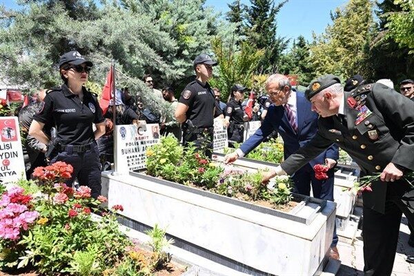 Vali Seddar Yavuz’un şehitlik ziyaretlerine, AK Parti Milletvekilli İnanç Siraç