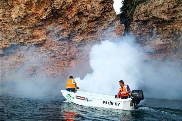 Antalya Büyükşehir Belediyesi, 19 ilçede yılın dört mevsimi süren vektörel