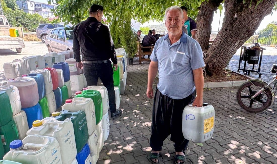 Yenişehir Belediyesi Kırsal Hizmetler Müdürlüğü ekipleri, Emirler Mahallesinden üreticilere 3