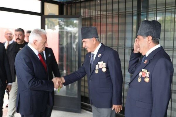 Ziyarette, Erzincan Valisi Hamza Aydoğdu, AK Parti Erzincan Milletvekili Süleyman
