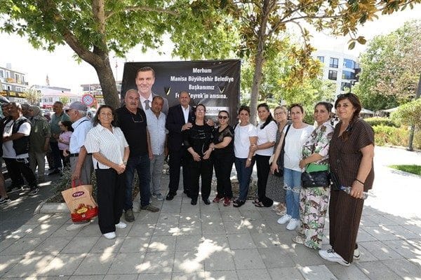 Menderes Belediyesi, geçen günlerde bir kaza sonucu hayatını kaybeden Manisa