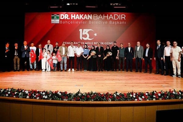 Nurettin Topçu Kültür Merkezi’nde gerçekleştirilen programa Bahçelievler Belediye Başkanı Hakan