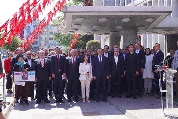 15 Temmuz 2016 gecesi gerçekleştirilen darbe girişiminde yaşamını yitiren şehitler,
