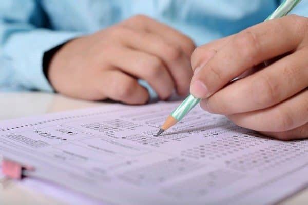 ÖSYM'den yapılan açıklamaya göre 20 Temmuz 2025 tarihinde uygulanacak 2025-DGS'ye başvuran adayların sınava girecekleri
