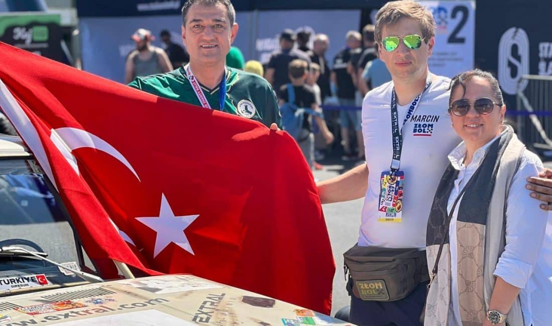 Giresun Belediye Başkanı Fuat Köse'nin startını verdiği Złombol Rallisi, bu