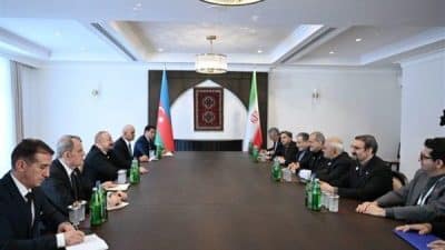 Azerbaycan Cumhurbaşkanı Aliyev, Hankendi'de İran İslam Cumhuriyeti Cumhurbaşkanı Pezeşkian'la bir