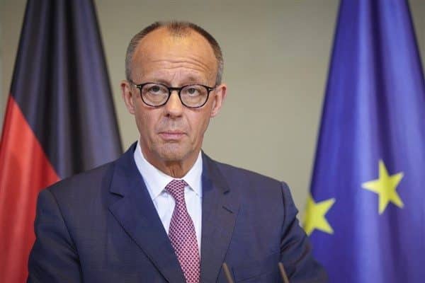 Almanya Başbakanı Merz, Frieden ve kendisinin Schengen Bölgesi'ndeki hareket özgürlüğüne değer verdiklerini