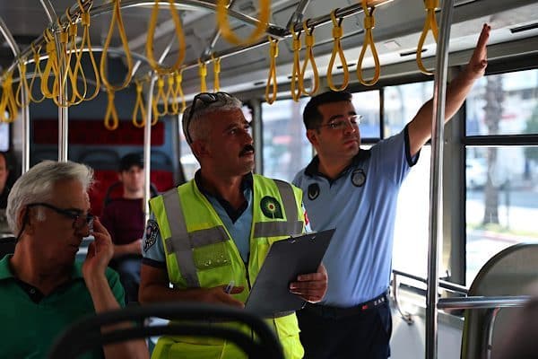 Antalya Büyükşehir Belediyesi tarafından  , artan hava sıcaklıklarıyla birlikte, toplu