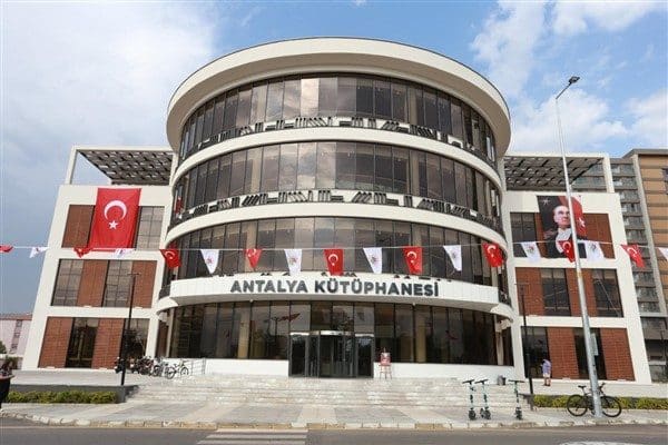 Kepez Belediyesi’nden yapılan açıklamaya göre Kepez’de hizmet veren Antalya Kütüphanesi,