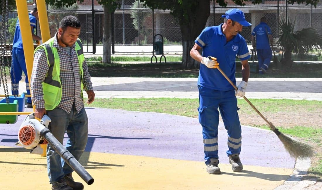 Ekipler, çalışmalarını ilçenin farklı noktalarında eş zamanlı olarak gerçekleştirdi.  Sorumluluk