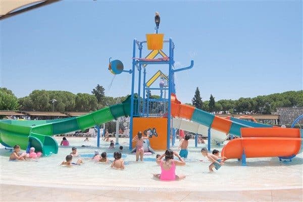 Aydın Büyükşehir Belediye Başkanı Özlem Çerçioğlu, Tekstil Park’ın her yaş