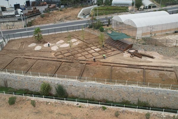 Çayırova Belediyesi tarafından , ilçe genelinde sosyal yaşam alanlarını artırmak