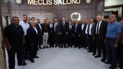Bakan Bayraktar, Malatya’da temaslarda bulundu. Valiliği, AK Parti İl Başkanlığını