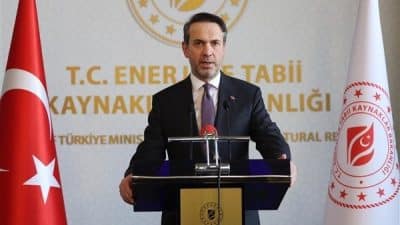 Enerji ve Tabii Kaynaklar Bakanı Bayraktar, Sakarya’da Ticaret ve Sanayi