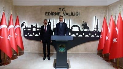 Enerji ve Tabii Kaynaklar Bakanı Alparslan Bayraktar, Edirne Valisi Yunus Sezer’i