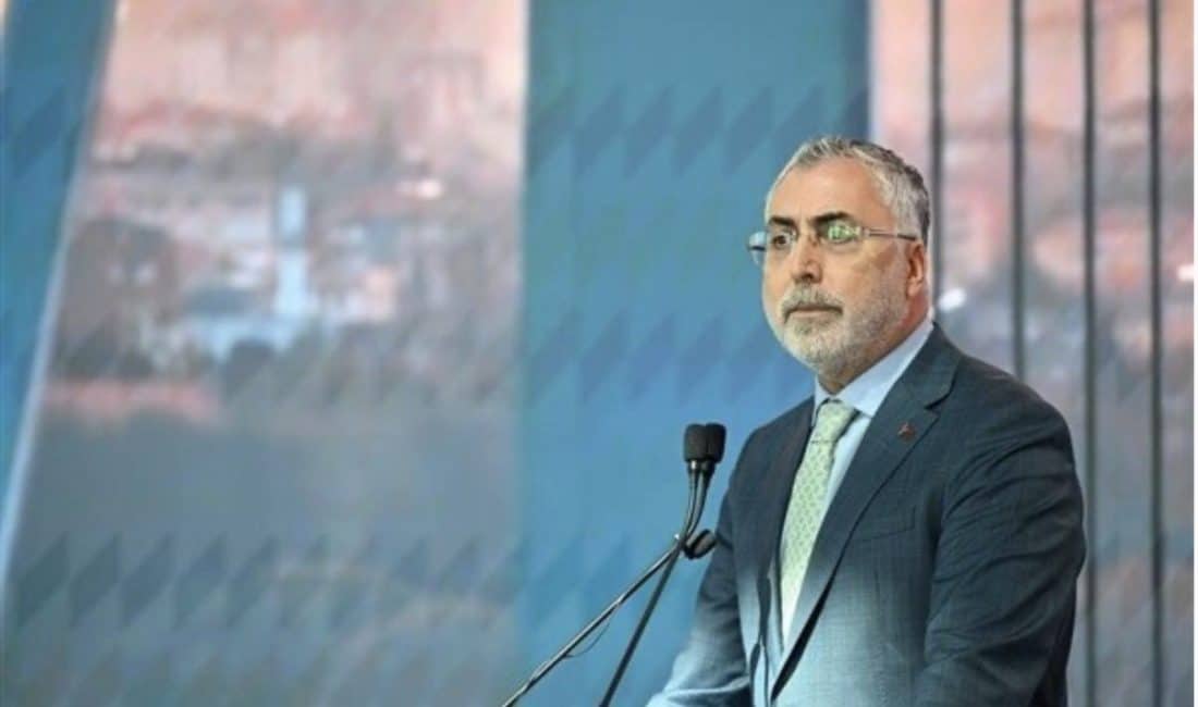 Çalışma ve Sosyal Güvenlik Bakanı Prof. Dr. Vedat Işıkhan, 15