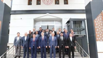 Muş Valiliği’nden yapılan açıklamaya göre, Bakan Işıkhan, bakanlık tarafından ilde