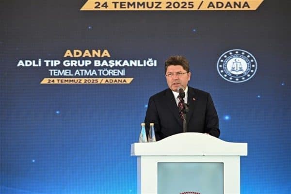 Adalet Bakanı Tunç, Adana programı kapsamında adli hizmetlerin kalitesini artıracak