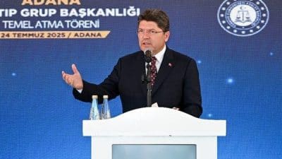 Adalet Bakanı Tunç, Karabük’teki orman yangını bölgesinde incelemelerde bulunduklarını, cansiparane