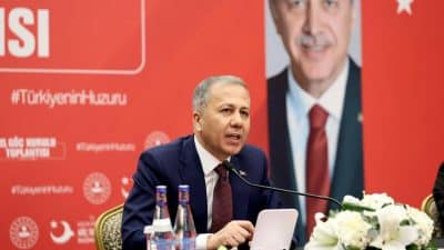 Bakan Yerlikaya’nın verdiği bilgilere göre, yakalanan şüphelilerden 27’si tutuklanırken, 31