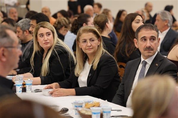 Yas-ı Matem orucunun dokuzuncu gününde Bakırköy Belediyesi tarafından Bakırköy Cemevi’nde