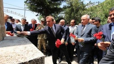 Vali Hamza Aydoğdu, AK Parti Genel Başkan Vekili Efkan Ala,
