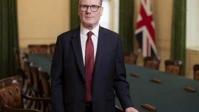 Starmer, önceki Muhafazakâr hükümeti çevre kirliliğine karşı harekete geçmemekle eleştirdi.