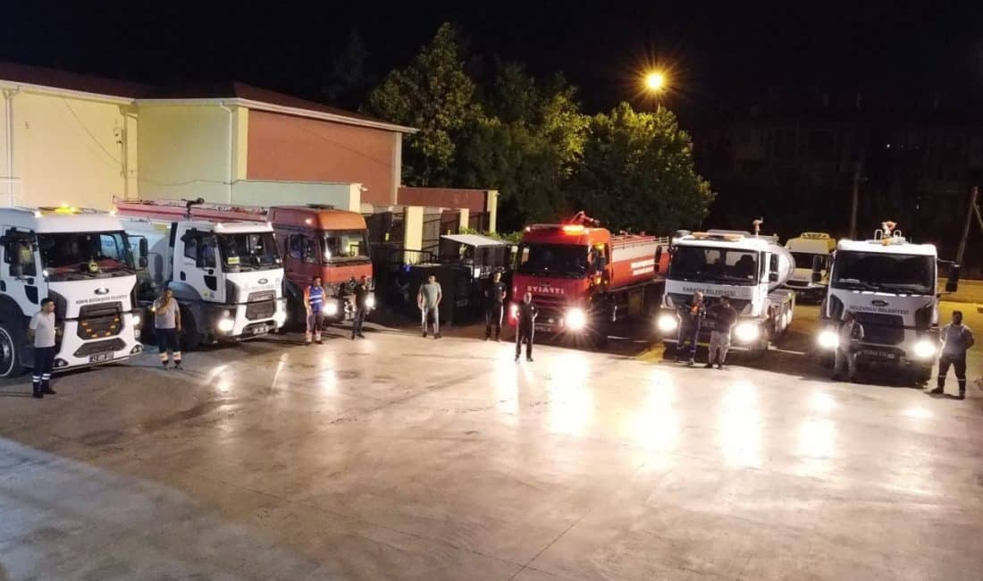 Konya Büyükşehir Belediyesi, Hatay’ın Antakya ilçesinde başlayan orman yangınlarını söndürme