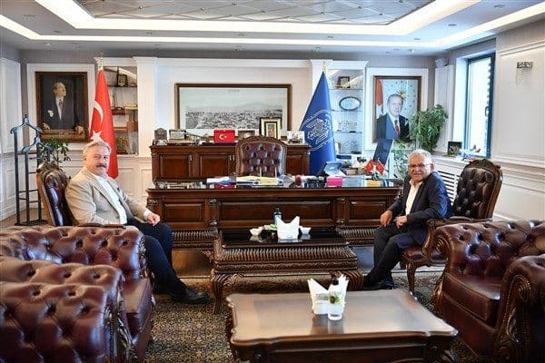 Başkan Büyükkılıç’ın Melikgazi Belediyesi’ne gerçekleştirdiği ziyaretle birlikte, ilçede yapımı süren