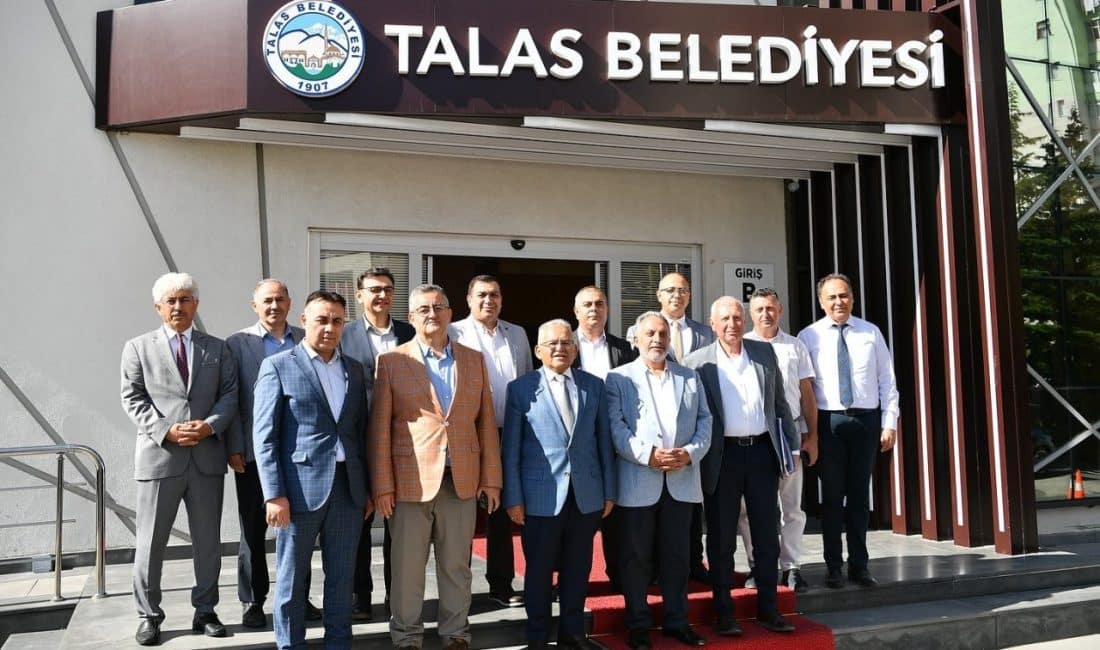 Büyükşehir Belediye Başkanı Dr. Memduh Büyükkılıç, Talas Belediye Başkanı Mustafa