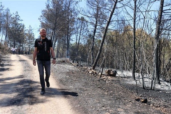 Buca’da dün akşam saatlerinde Zafer Mahallesi Olduruk mevkisinde başlayarak  Menderes