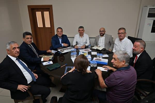 Manisa Büyükşehir Belediye Başkanı Besim Dutlulu, Soma ilçesine gerçekleştirdiği ziyaret