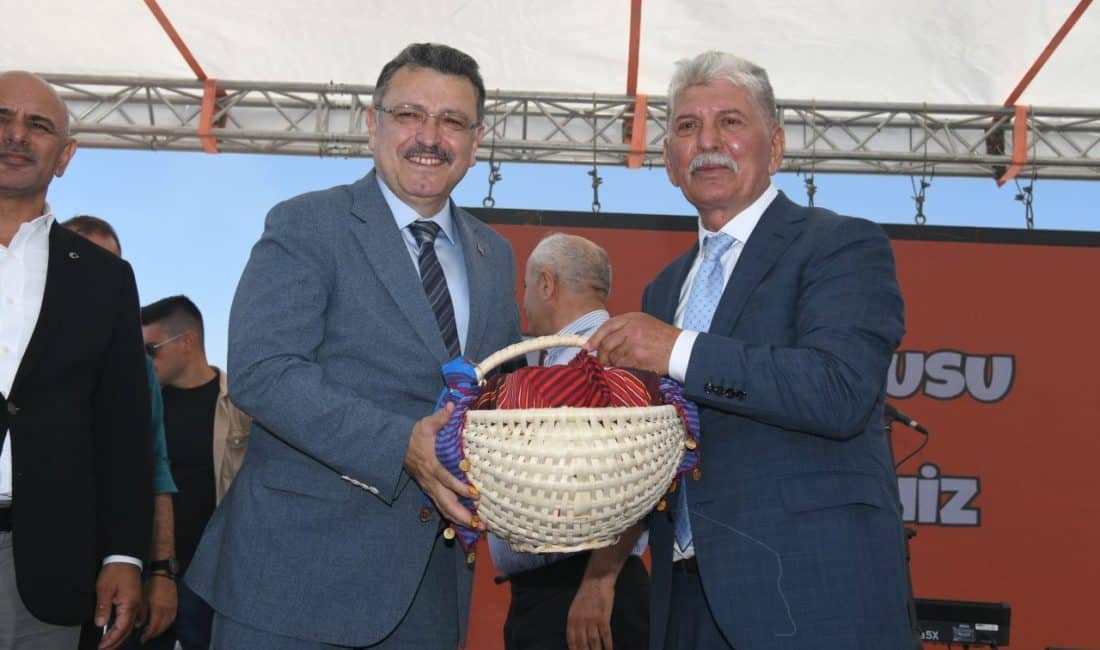 Trabzon Büyükşehir Belediye Başkanı Ahmet Metin Genç, geleneksel olarak düzenlenen