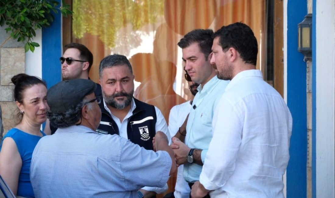 İki gün süren ziyaretlerin ilk gününde Bitez Köyiçi mevkiinde esnaf